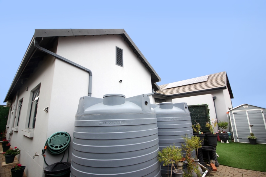 To Let 3 Bedroom Property for Rent in Monte Christo Western Cape